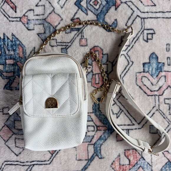 House of Harlow 1960 Handbags - House of Harlow 1960 Luxe Crossbody Bag - White Pebbled w/ Gold Chains